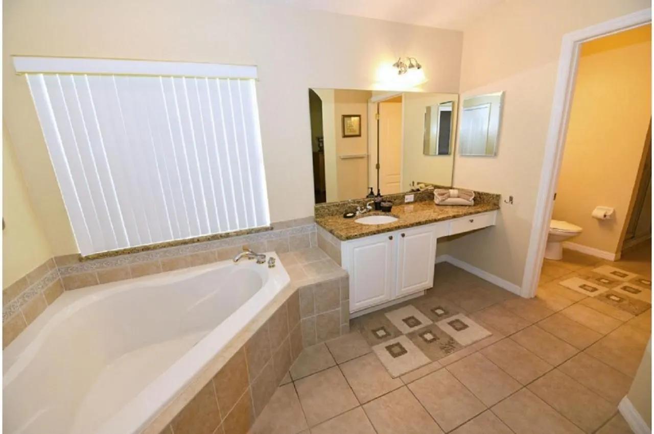 Four-Bedroom Pool Home Davenport 0*,  United States