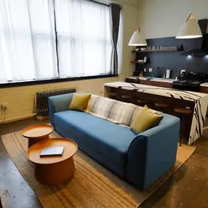  Apartment 3e - *renovated* 3 Min To Hillman Cancer Center Sleeps 6 United States