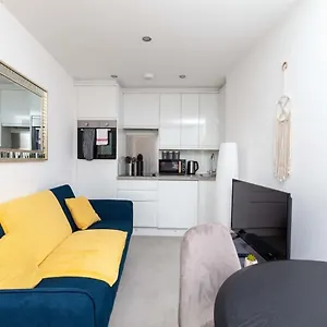  Apartment The Nest - Centre - Double And Sofa Bed United Kingdom